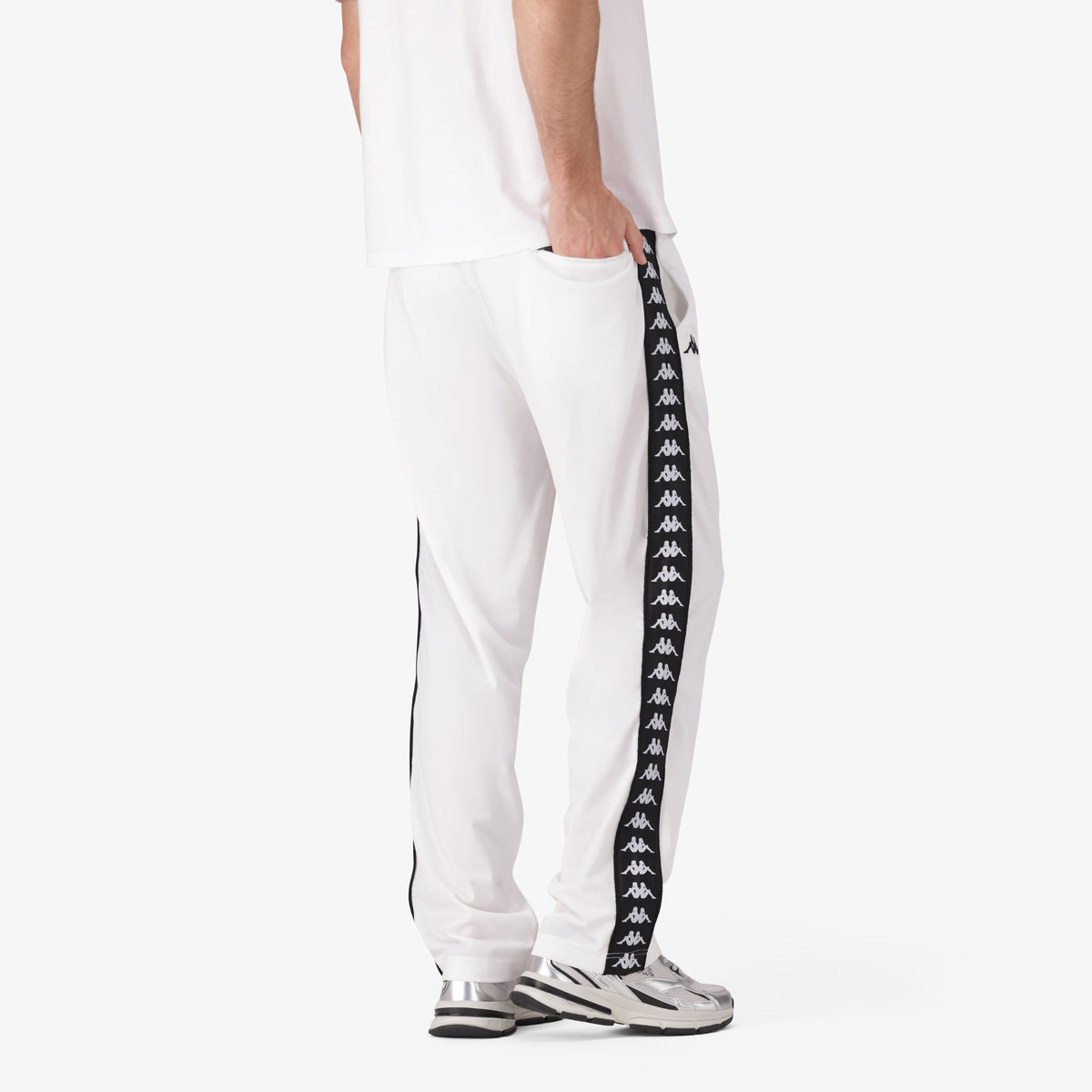 222 Banda Astoriazz - White / Black Graphic