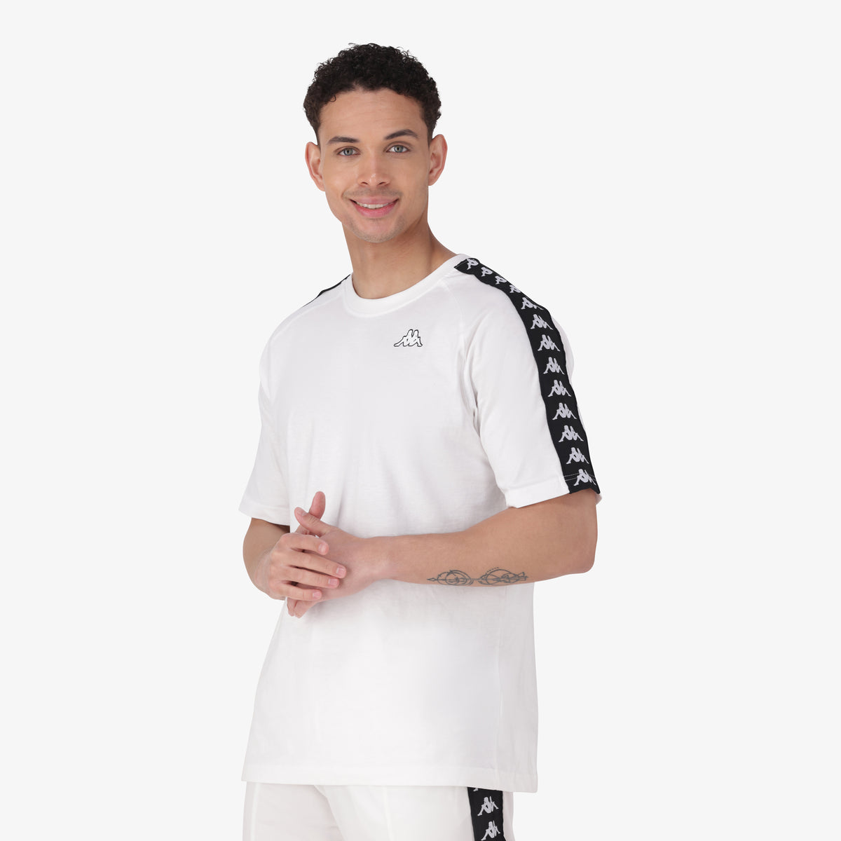 222 Banda Coen - White / Black