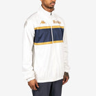 Male model wearing Arapi Modelo Jacket in white. Side view.